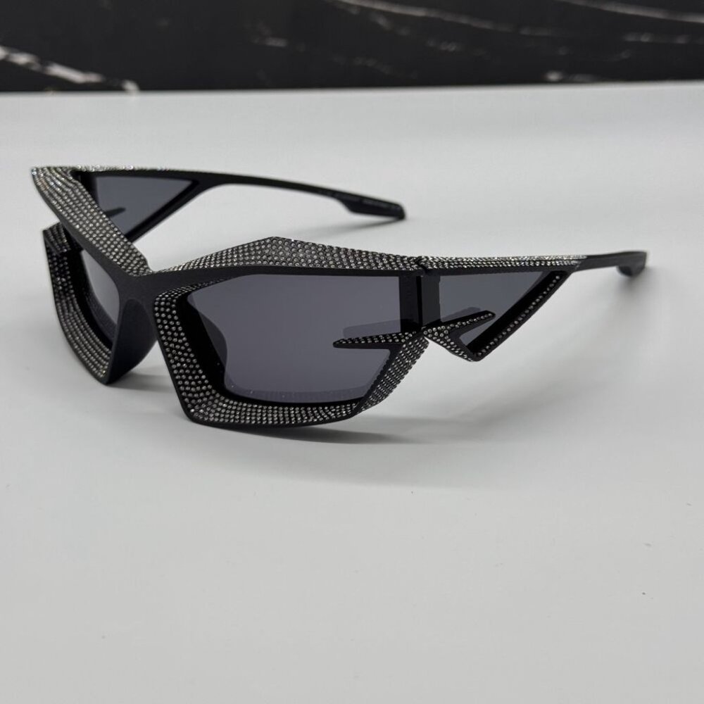 NEW GV40082I 02A GIVENCHY MATTE BLACK WITH STONES WOMEN GIVENCHY SUNGLASSES - Picture 6 of 12